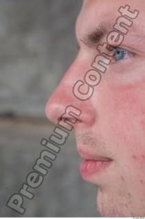 e0010 Young man nose reference 0001